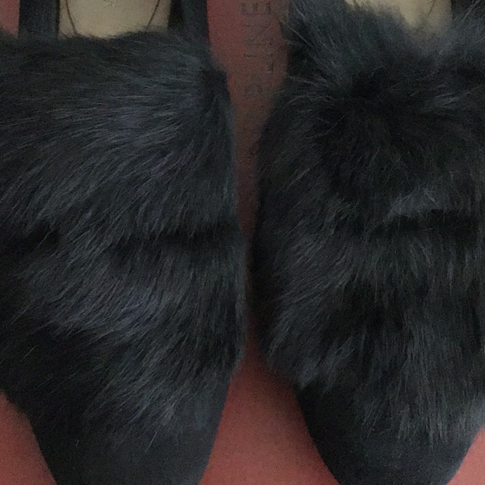 Donald Pliner Lilian-KS Black Kid suede and Fur Loafer - Picture 2 of 7